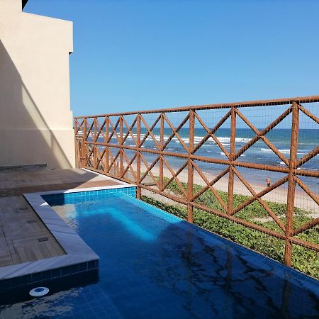 Triplex Pe Na Areia Com 3 Suites Proximo Salvador Lauro de Freitas Luaran gambar