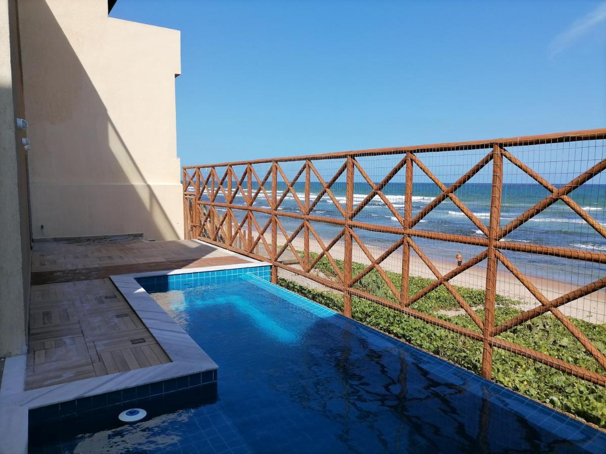 Triplex Pe Na Areia Com 3 Suites Proximo Salvador Lauro de Freitas Luaran gambar