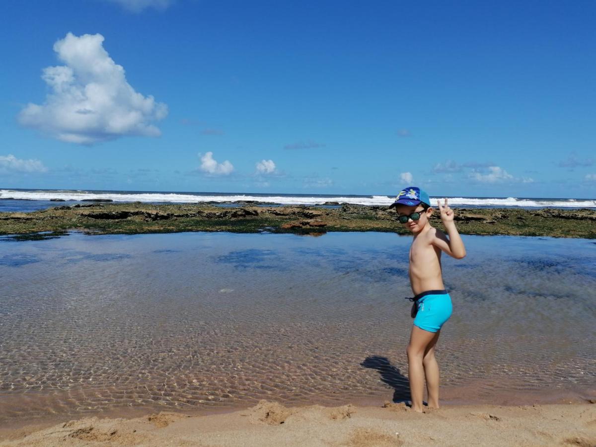 Triplex Pe Na Areia Com 3 Suites Proximo Salvador Lauro de Freitas Luaran gambar