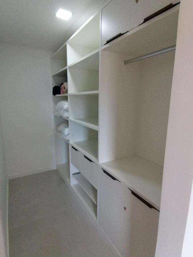 Triplex Pe Na Areia Com 3 Suites Proximo Salvador Lauro de Freitas Luaran gambar